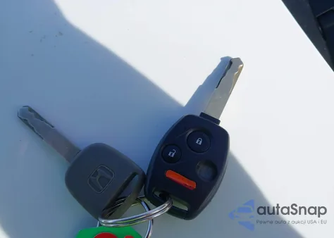 2006 Honda Pilot Ex-L from USA, damaged, VIN 5FNYF18576B010462